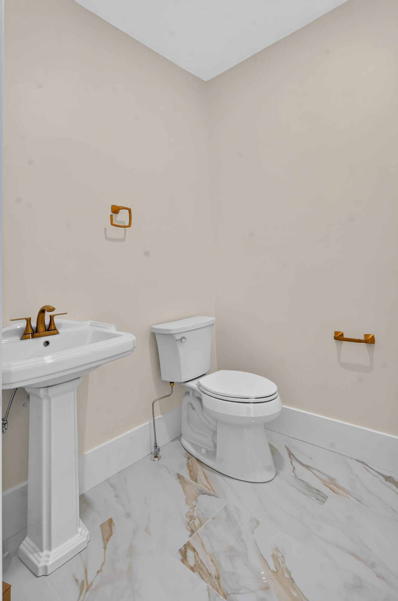 152 Central Avenue East Falmouth MA 02536