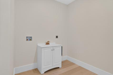 152 Central Avenue East Falmouth MA 02536