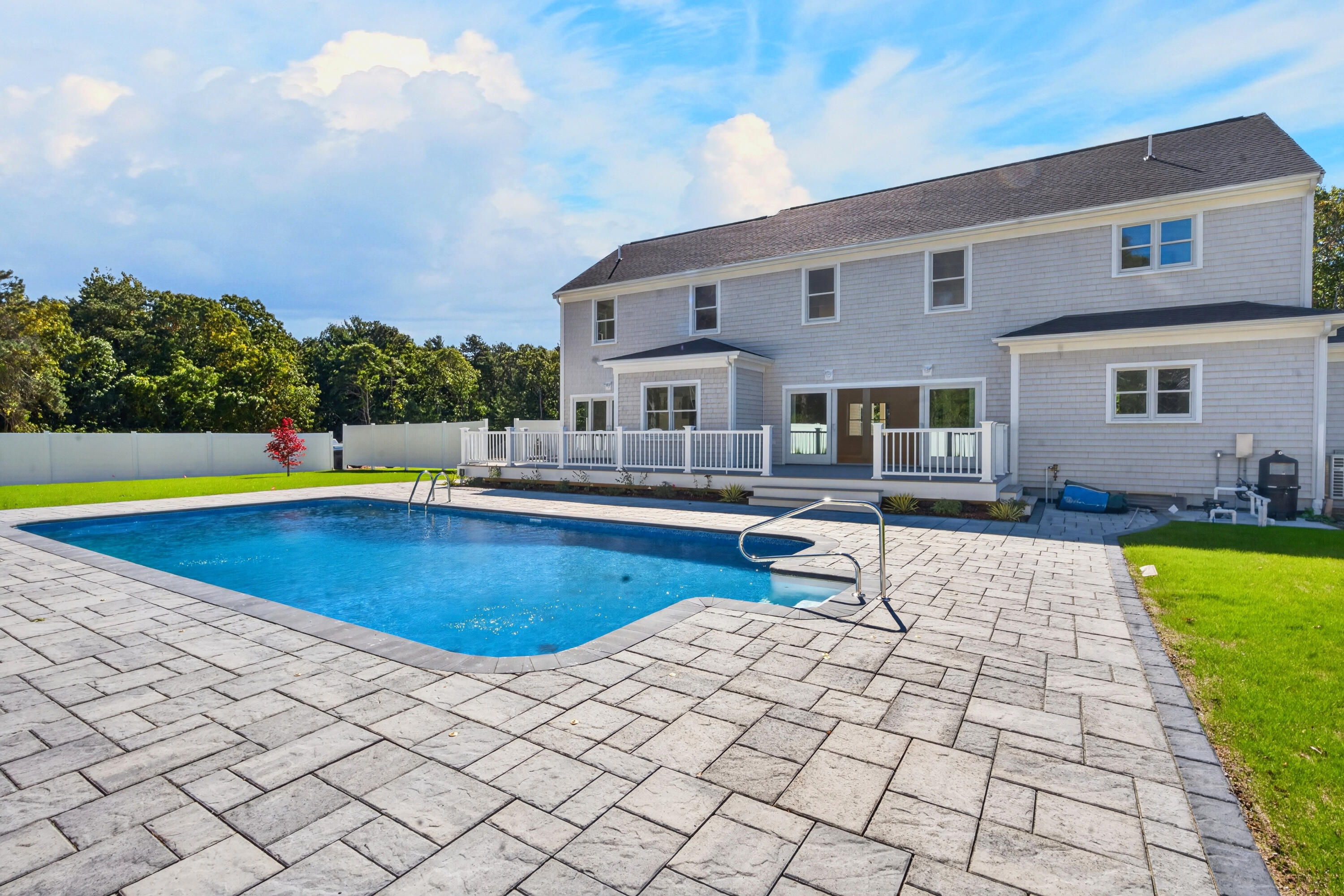 152 Central Avenue East Falmouth MA 02536