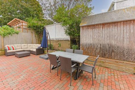 7 Kings Way Provincetown MA 02657