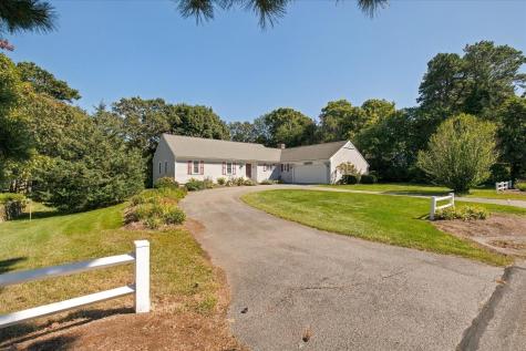 109 Greenland Circle Dennis MA 02638