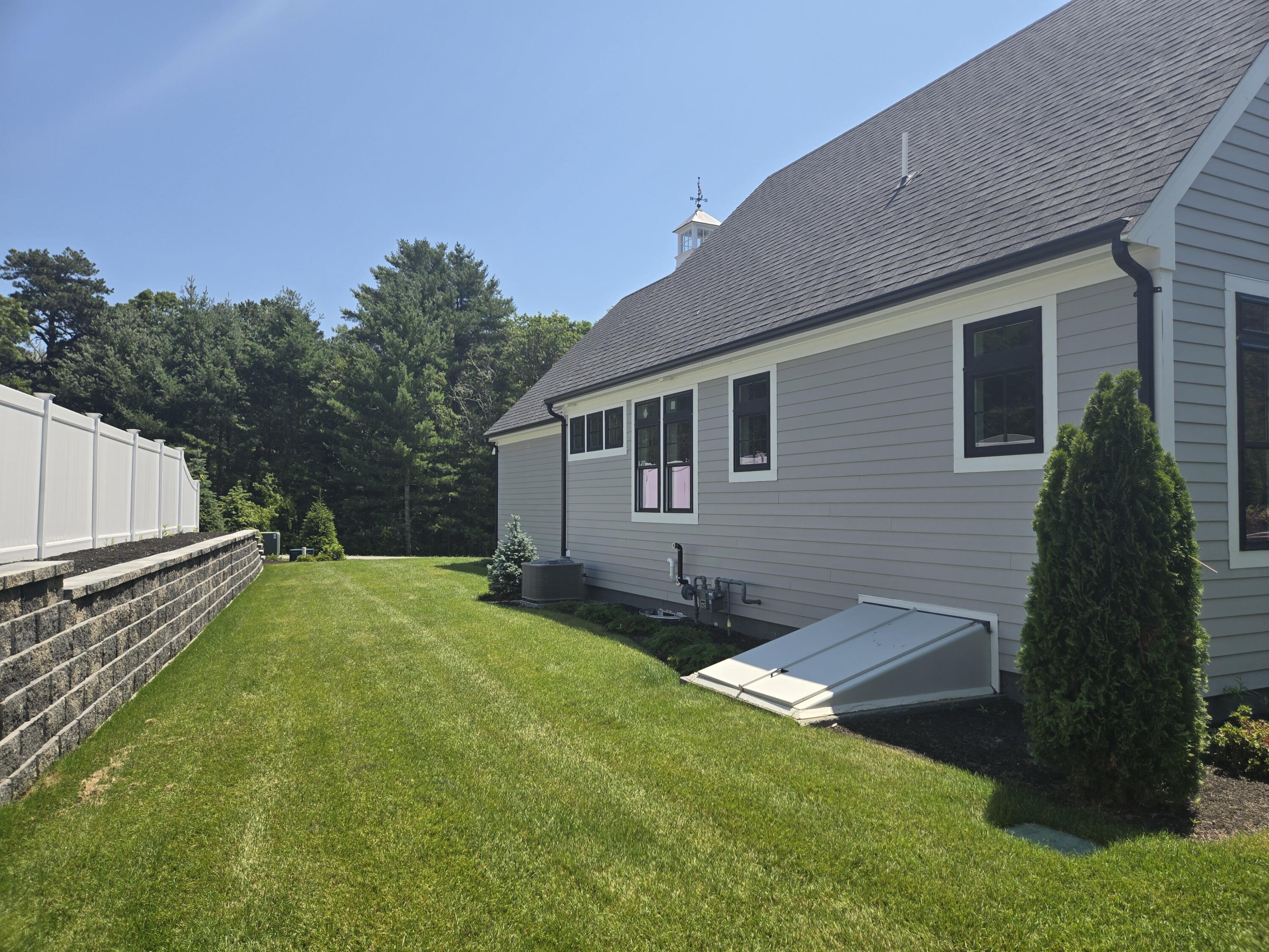 48 Country Club Lane Mashpee MA 02649