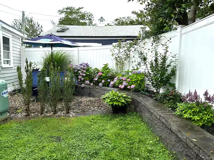 230 Old Wharf Dennis MA 02639