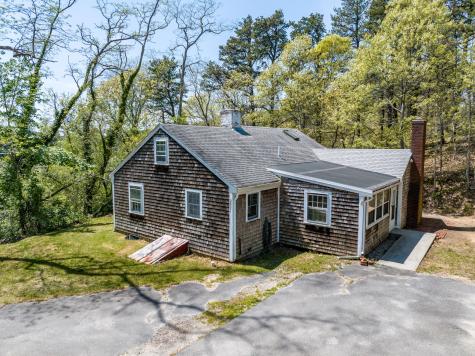 2031 Old Kings Highway Wellfleet MA 02667