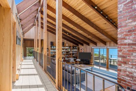 23 Crestview Circle Truro MA 02666