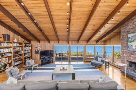 23 Crestview Circle Truro MA 02666