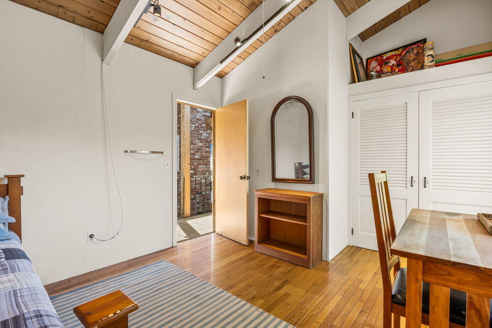 23 Crestview Circle Truro MA 02666