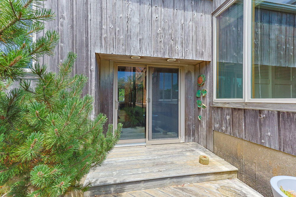 23 Crestview Circle Truro MA 02666