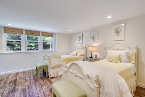 163 Starboard Lane Barnstable MA 02655