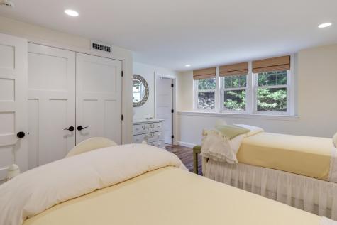 163 Starboard Lane Barnstable MA 02655