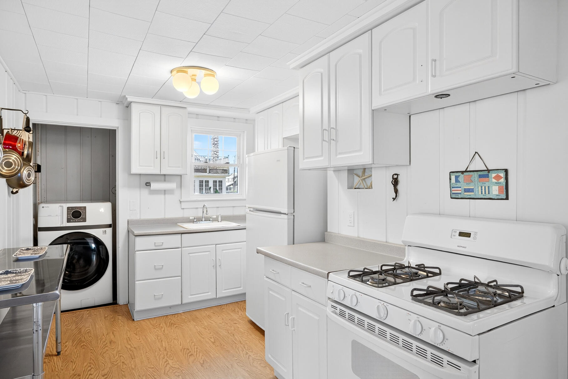 27 Sycamore Street Falmouth MA 02536