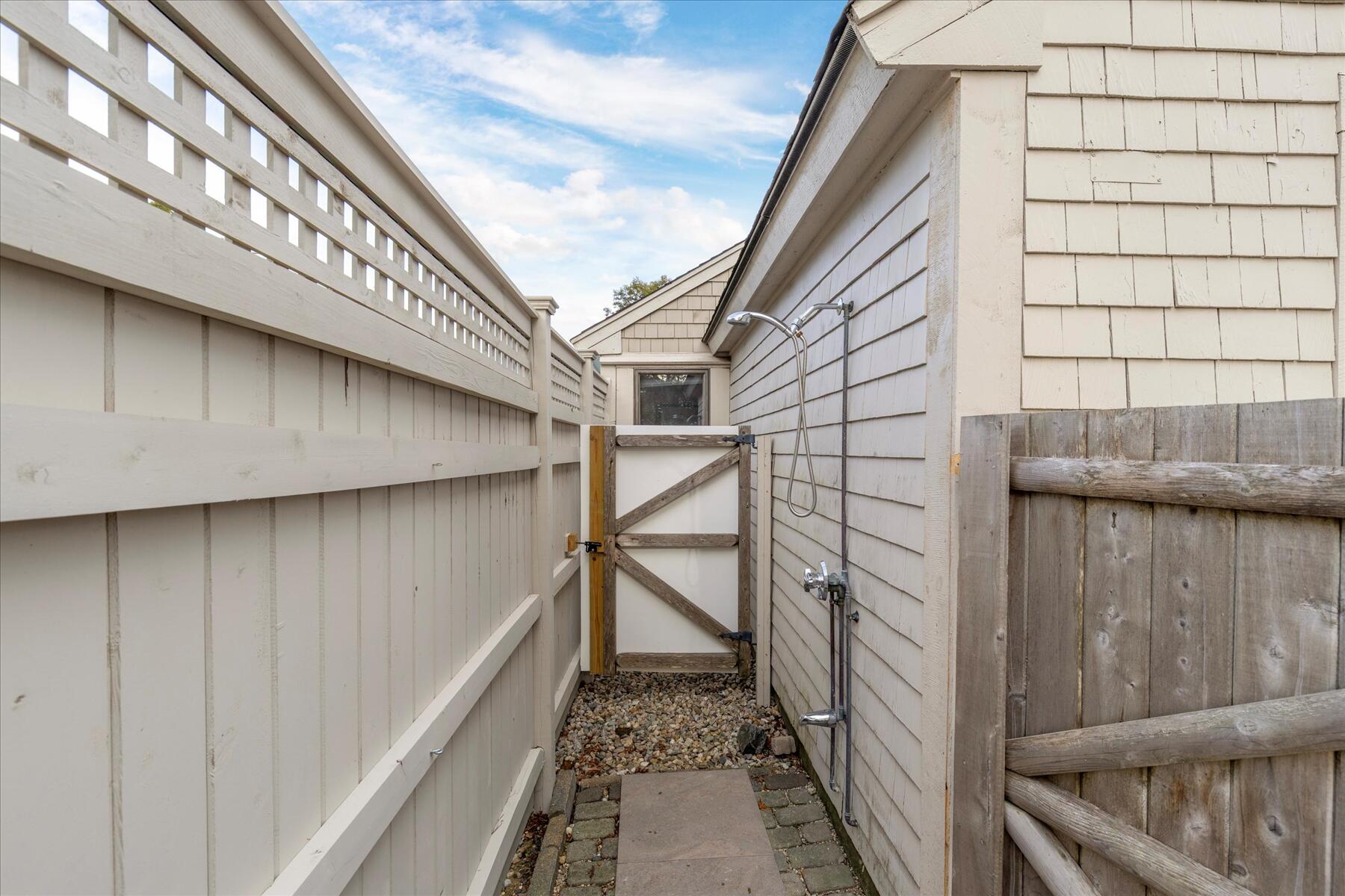 59 Mashie Circle Mashpee MA 02649