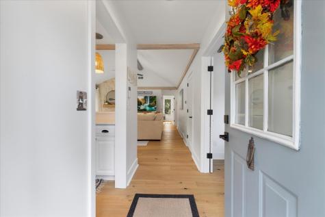 59 Mashie Circle Mashpee MA 02649