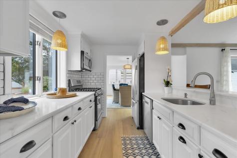 59 Mashie Circle Mashpee MA 02649