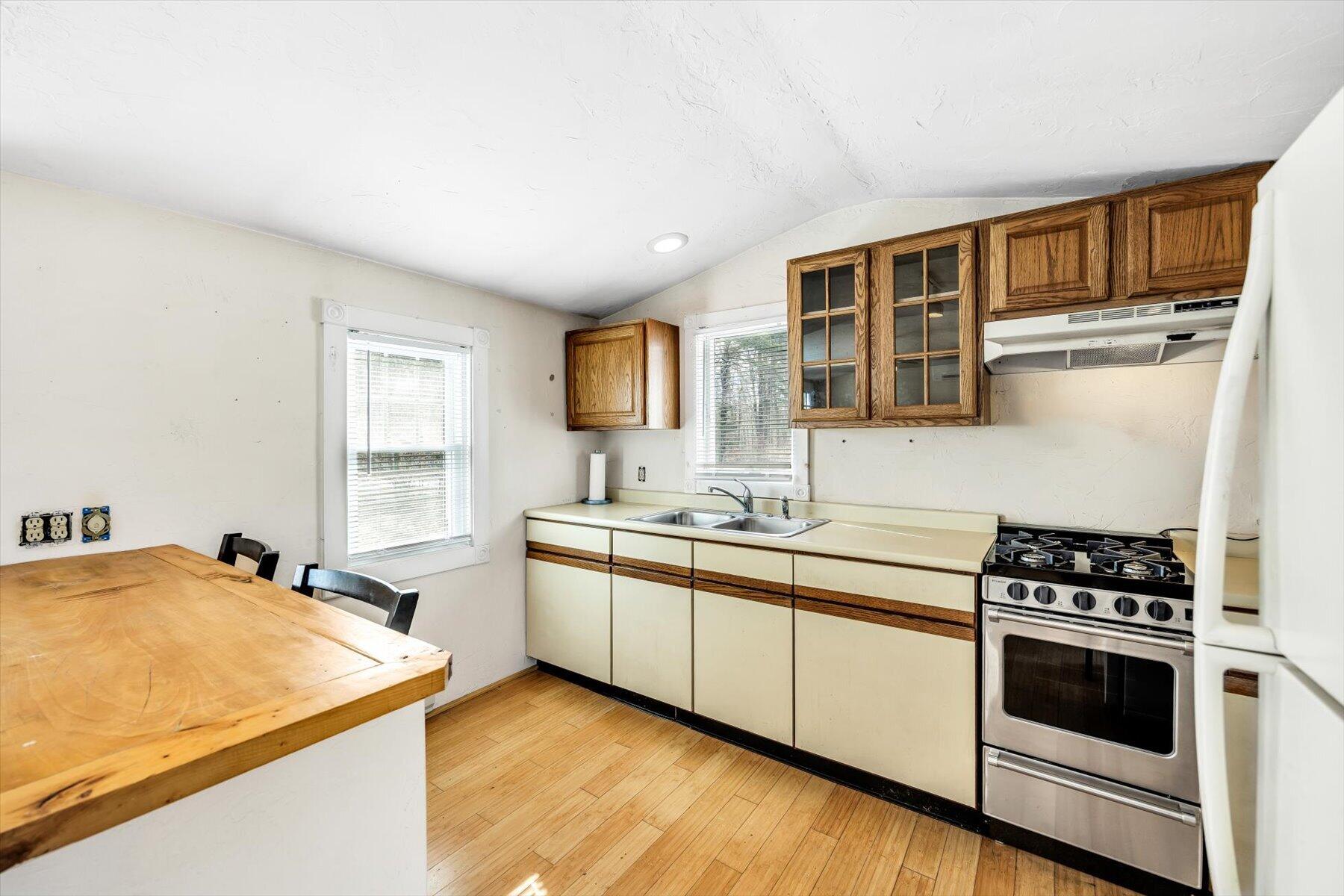 12 Indian Trail Dennis MA 02639