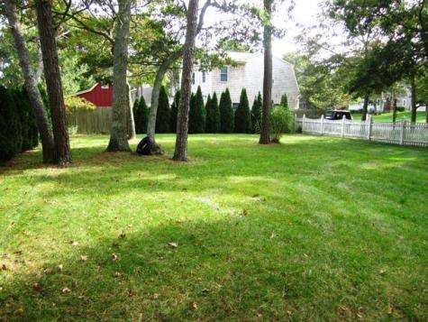 27 Pequot Road Mashpee MA 02649