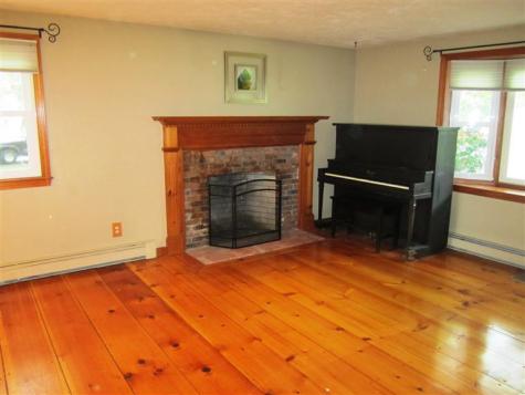27 Pequot Road Mashpee MA 02649