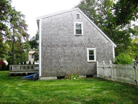27 Pequot Road Mashpee MA 02649