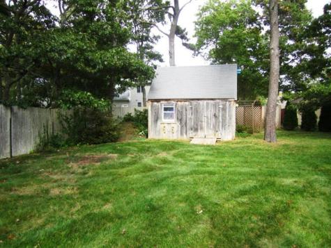 27 Pequot Road Mashpee MA 02649