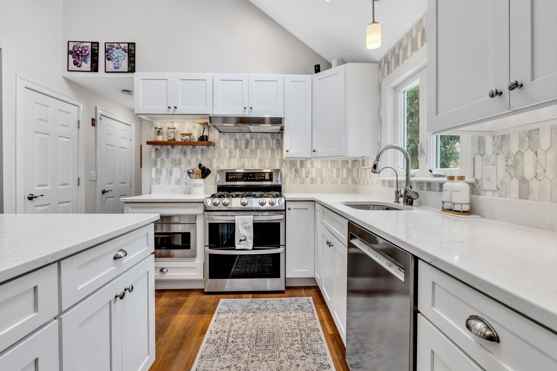 9 Washburn Place Dennis MA 02641