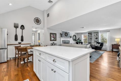 9 Washburn Place Dennis MA 02641