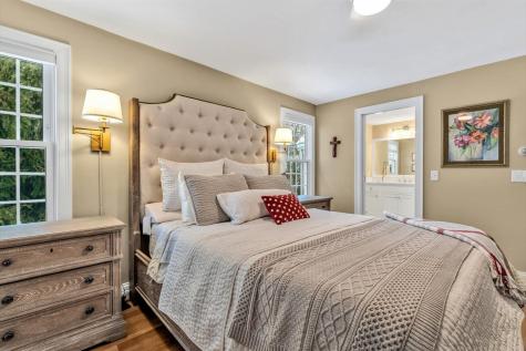 9 Washburn Place Dennis MA 02641