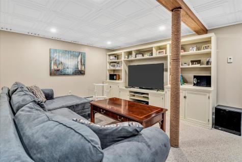 9 Washburn Place Dennis MA 02641