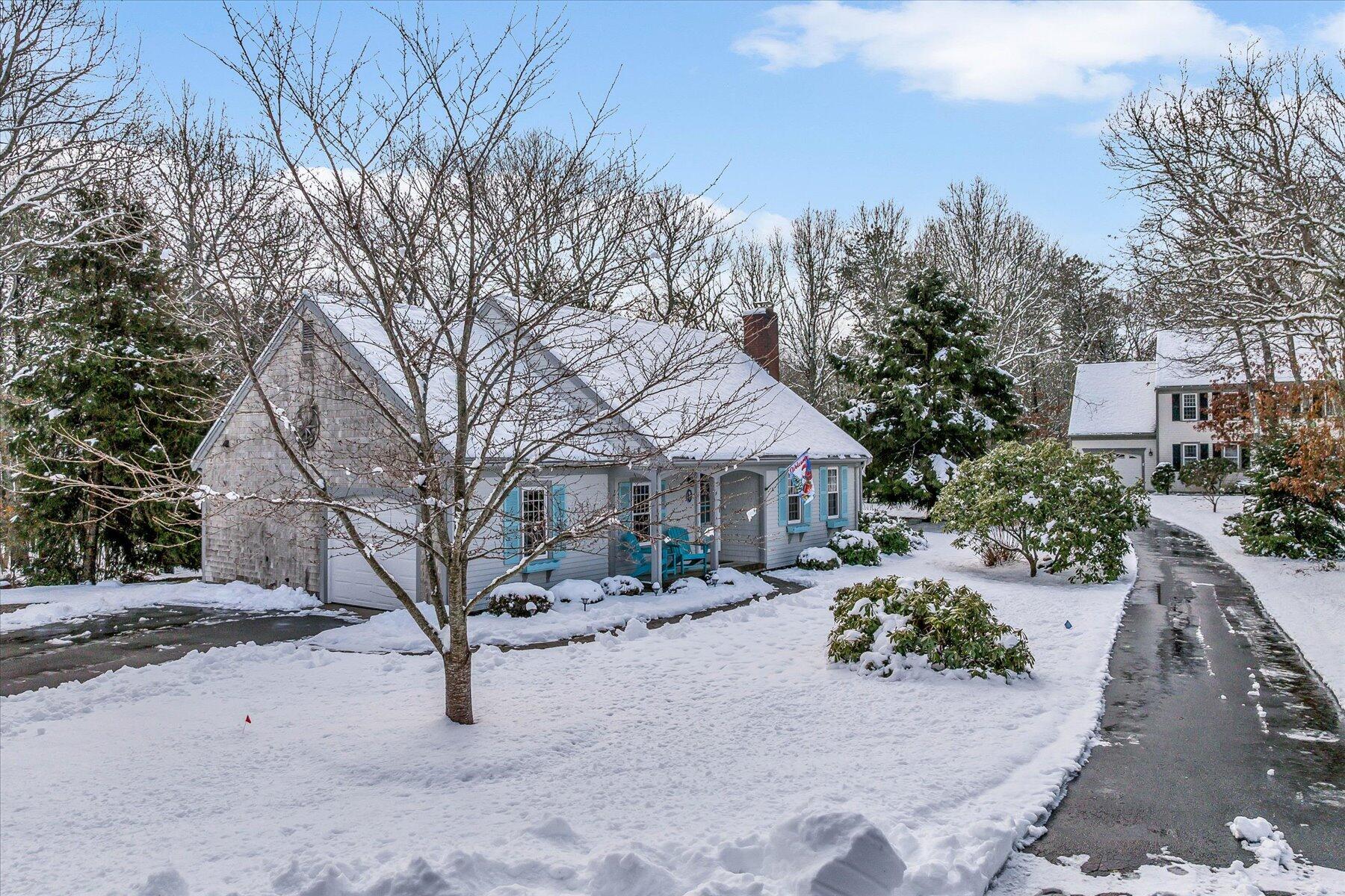 9 Washburn Place Dennis MA 02641