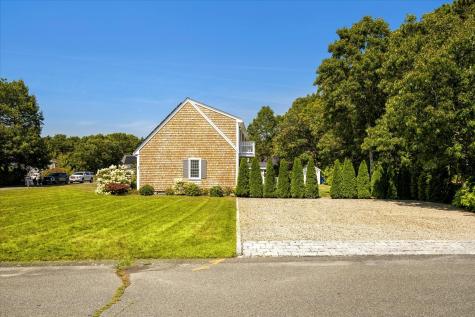 86 Bonito Avenue East Falmouth MA 02536