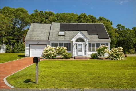 86 Bonito Avenue East Falmouth MA 02536