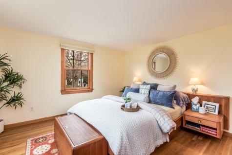 9 Mansfield Avenue Barnstable MA 02648