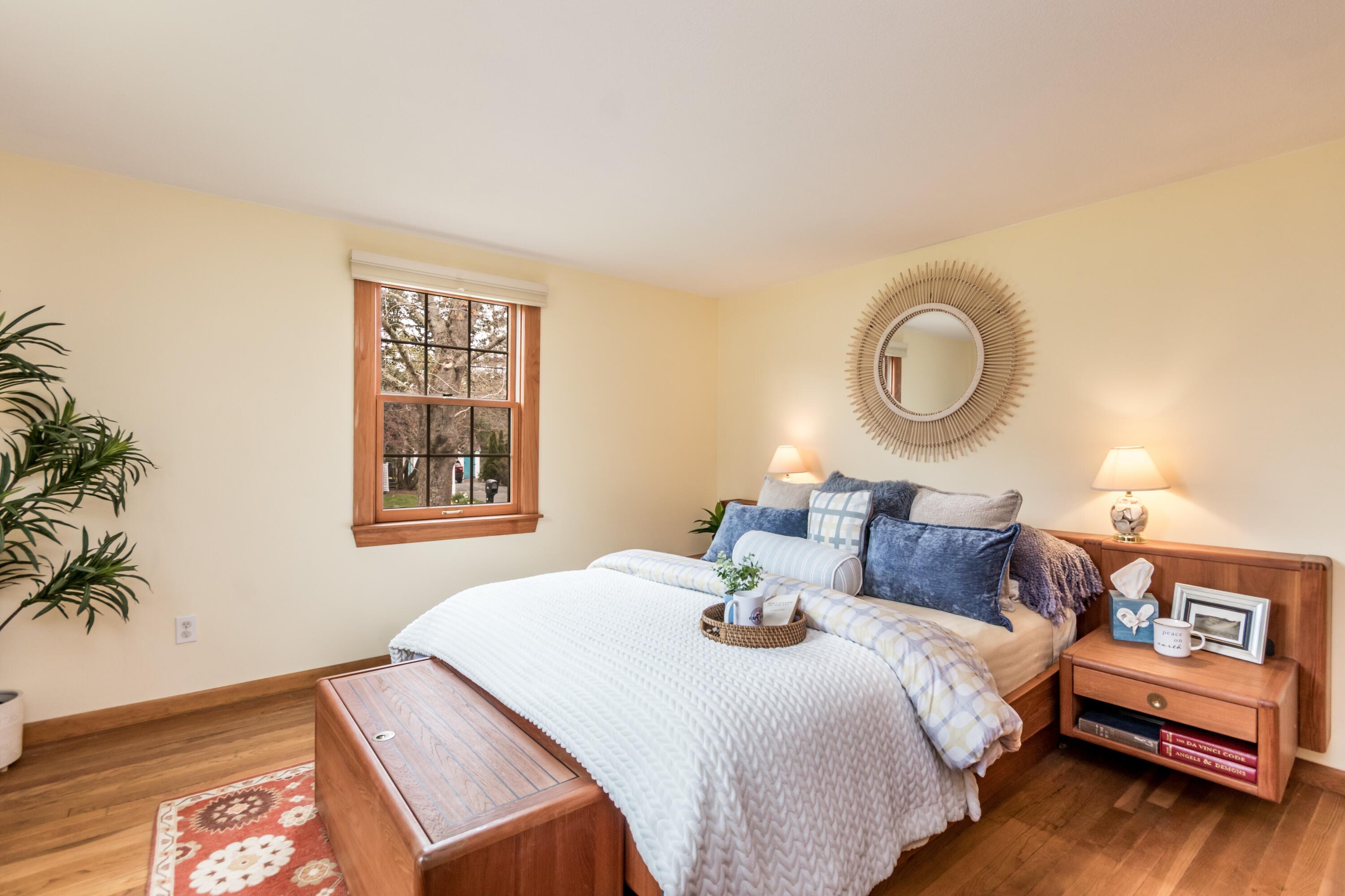 9 Mansfield Avenue Barnstable MA 02648