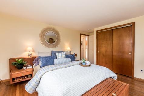 9 Mansfield Avenue Barnstable MA 02648