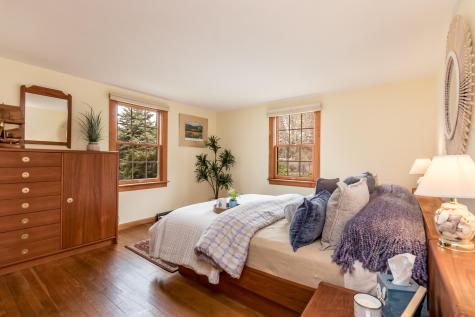 9 Mansfield Avenue Barnstable MA 02648