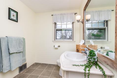 9 Mansfield Avenue Barnstable MA 02648