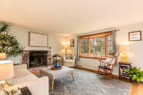 9 Mansfield Avenue Barnstable MA 02648