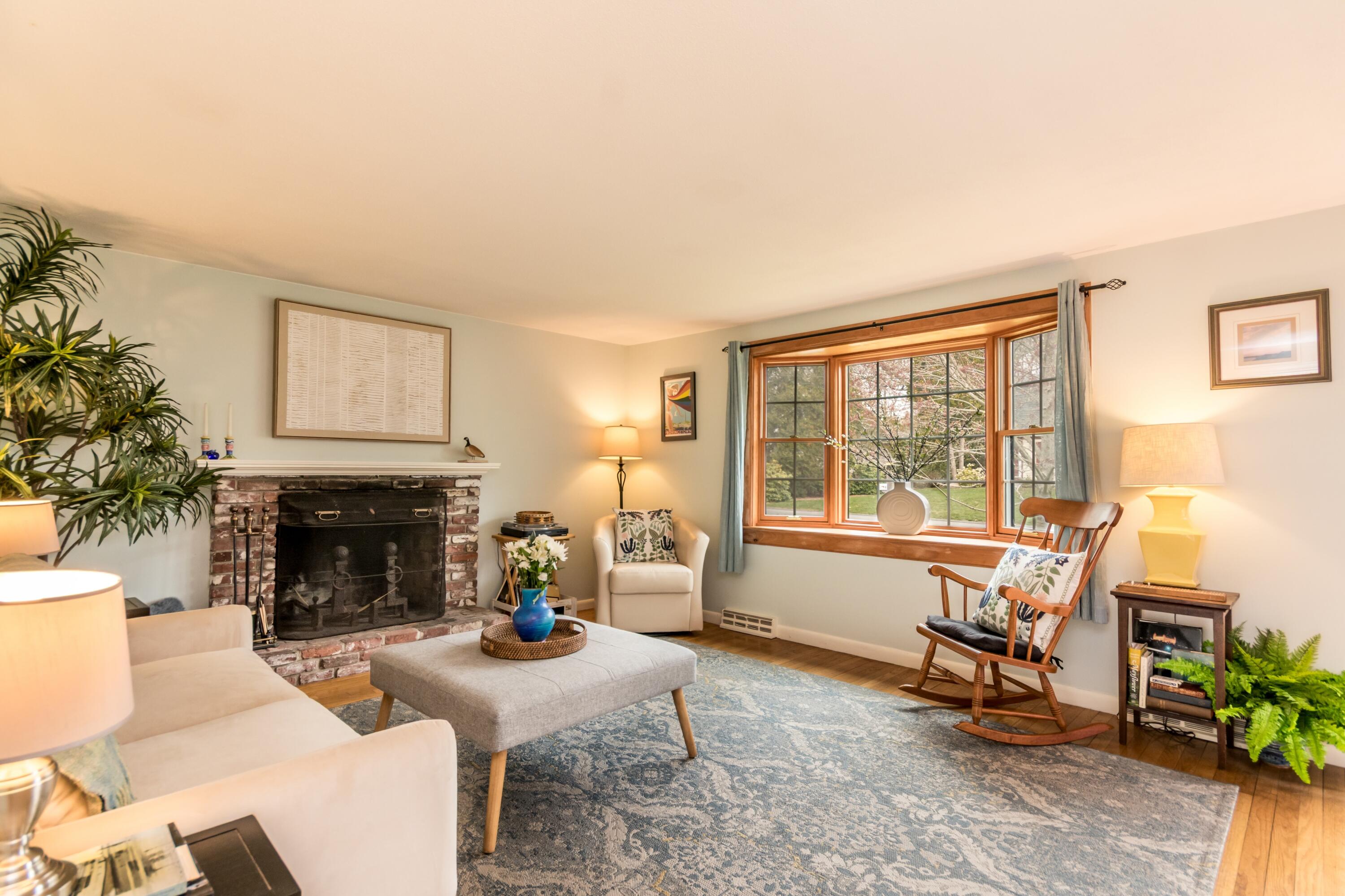 9 Mansfield Avenue Barnstable MA 02648
