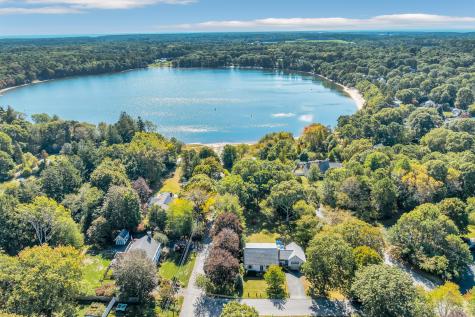 9 Mansfield Avenue Barnstable MA 02648