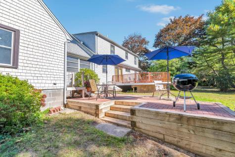 9 Mansfield Avenue Barnstable MA 02648