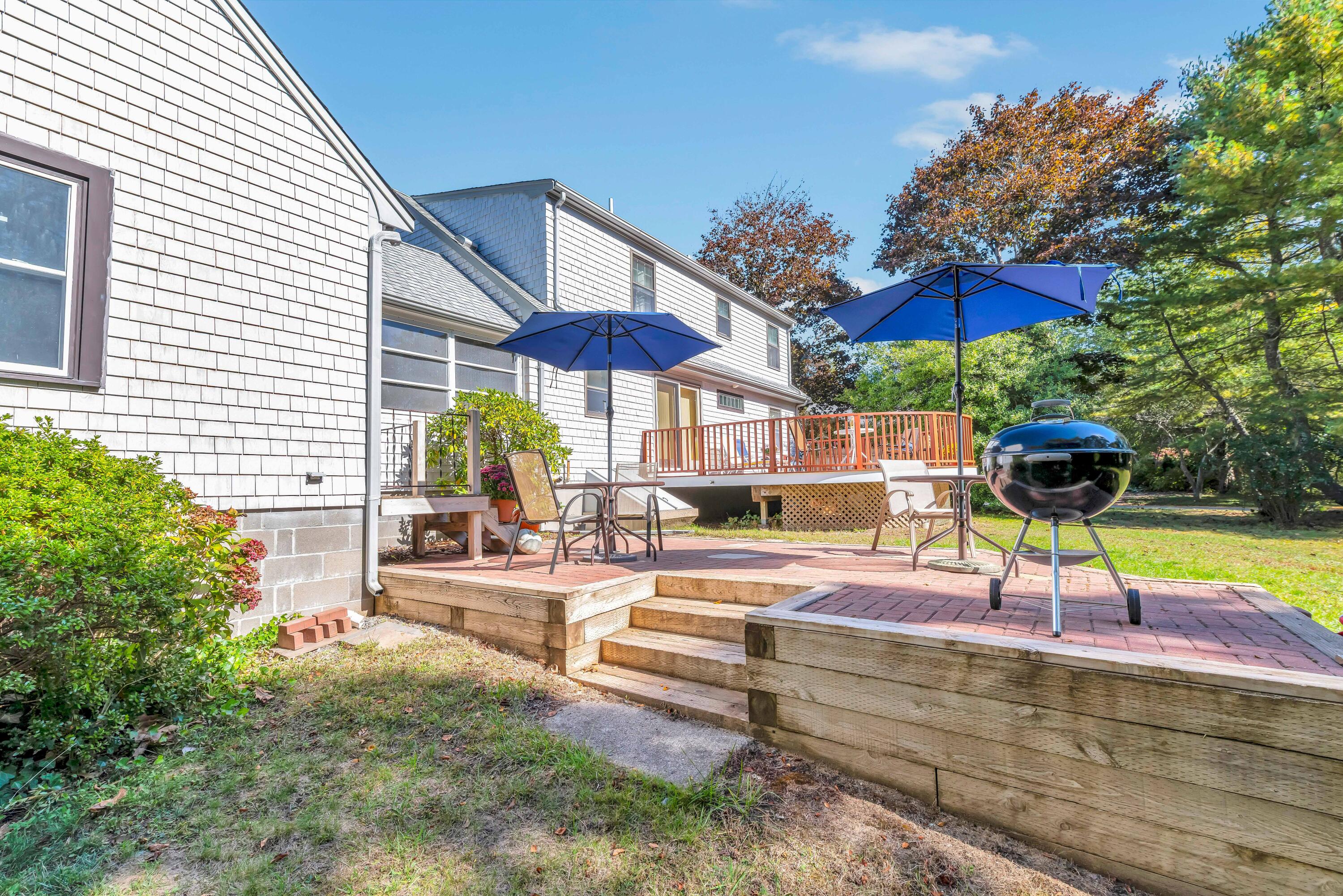 9 Mansfield Avenue Barnstable MA 02648