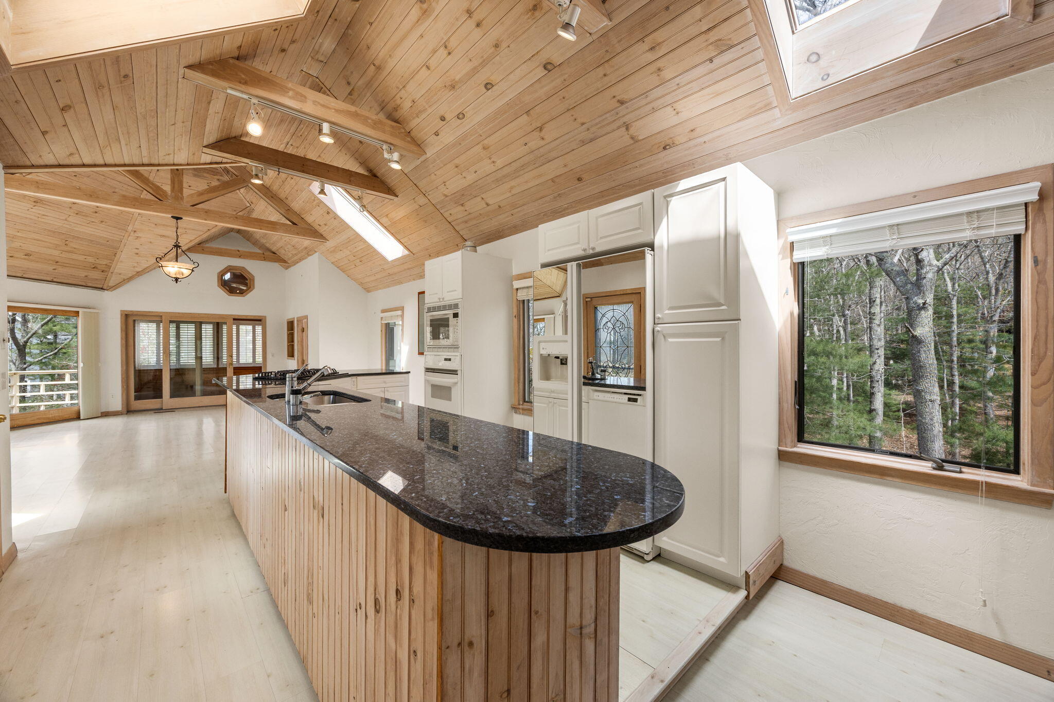 2 Hibbs Lane Falmouth MA 02540