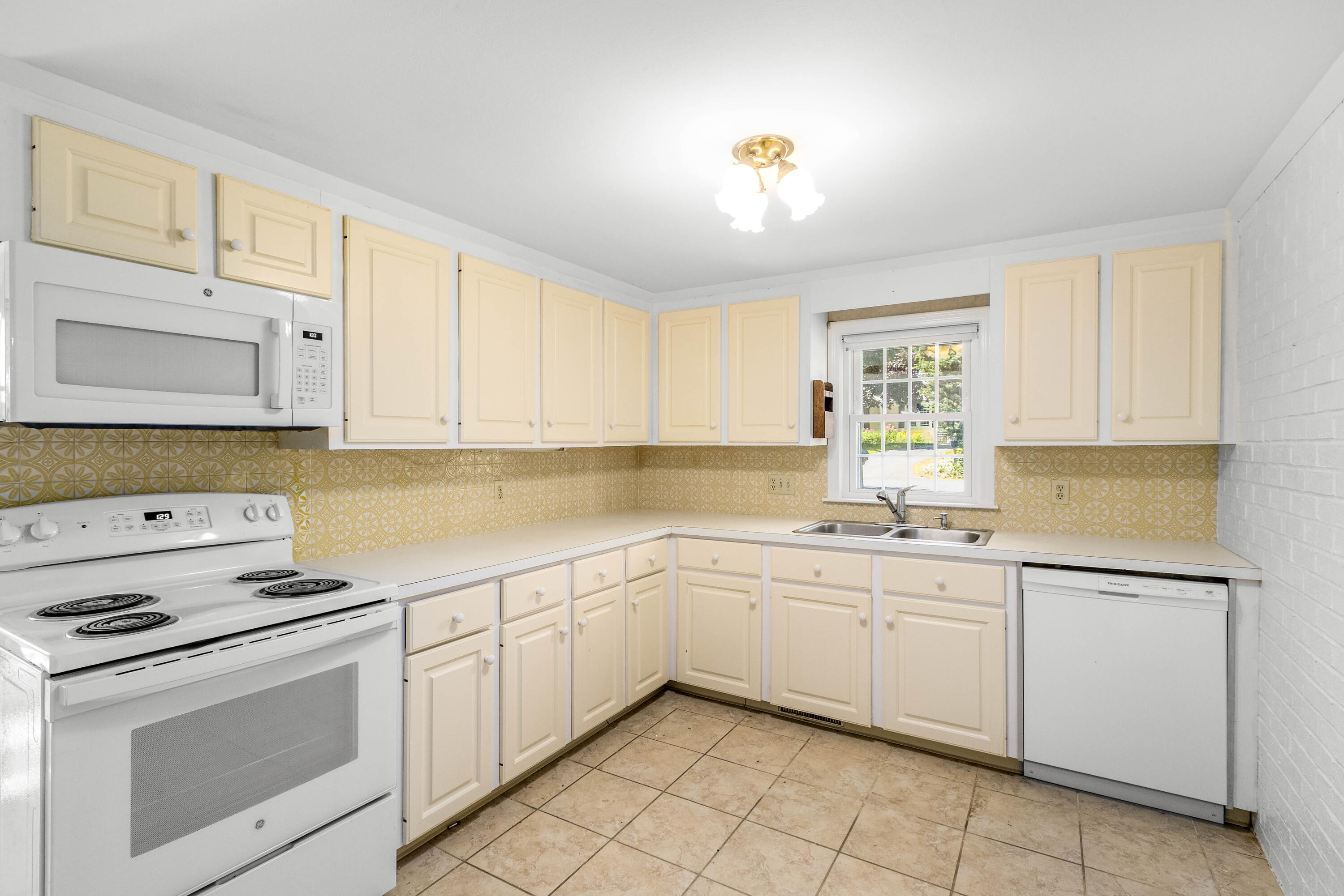 6 Shaker House Road Yarmouth Port MA 02675