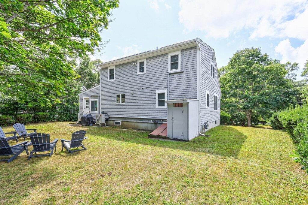 35 Pinecrest Avenue Mashpee MA 02649
