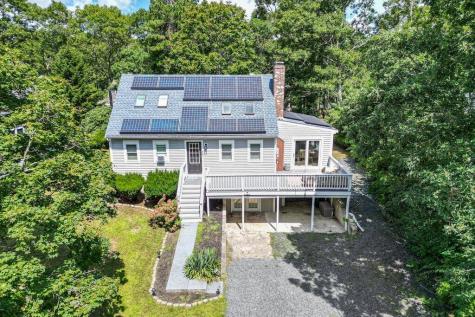 35 Pinecrest Avenue Mashpee MA 02649