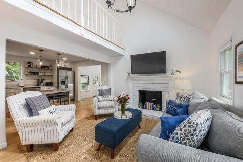 35 Pinecrest Avenue Mashpee MA 02649