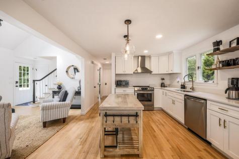 35 Pinecrest Avenue Mashpee MA 02649