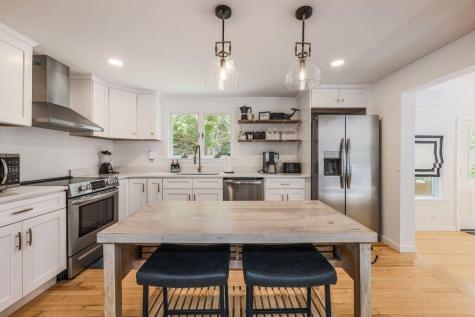 35 Pinecrest Avenue Mashpee MA 02649