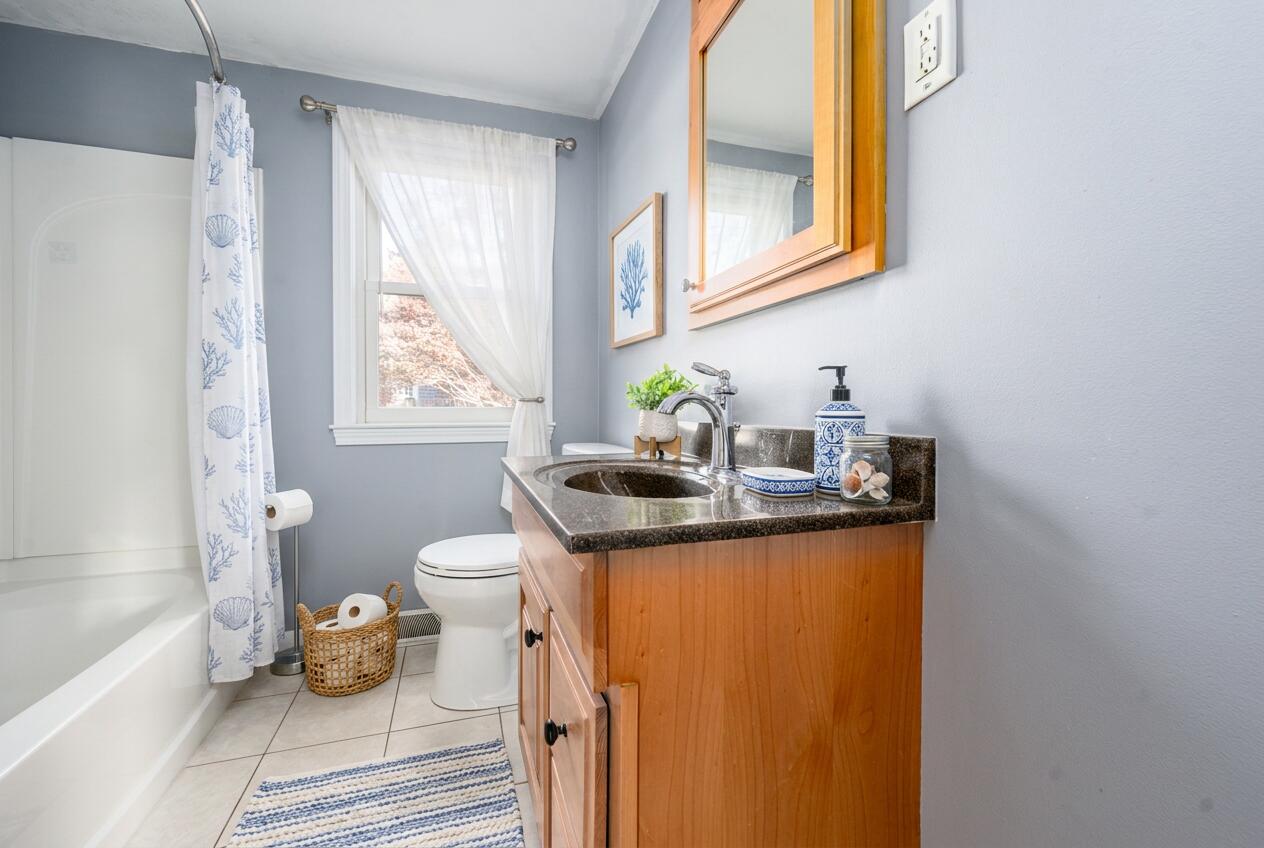 52 Uncle Bobs Way Dennis MA 02660