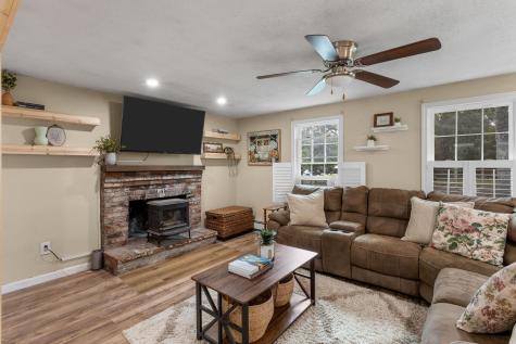 3 Shagbark Road Forestdale MA 02644