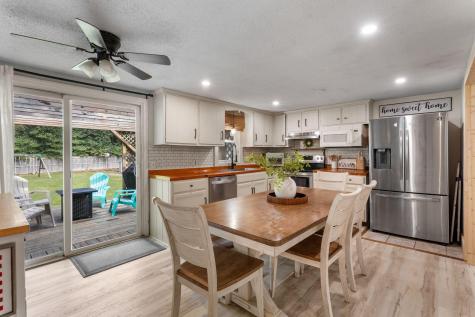 3 Shagbark Road Forestdale MA 02644